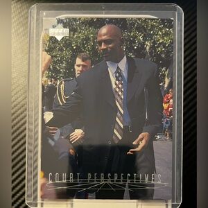 Michael Jordan 1997 Upper Deck Trading Card #165 COURT PERSPECTIVES Wearing Suit